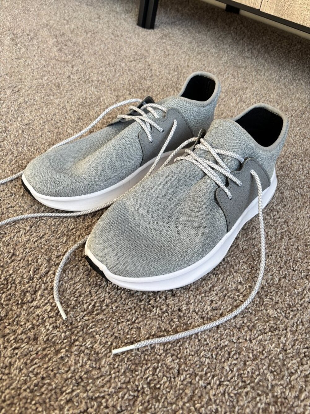Vessi Everyday Classic Mens Size 11 Waterproof Lightweight Shoes Sneakers Grey